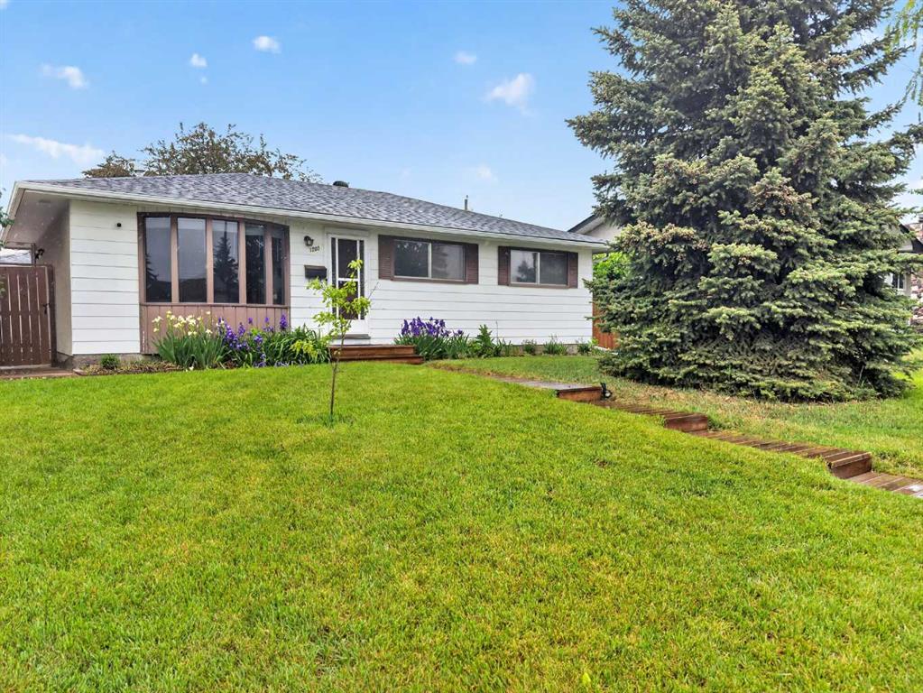 Second View of 1203 34 Street SE, Albert Park/Radisson Heights, Calgary, Alberta, T2A 0Z7
