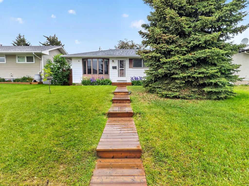 Third View of 1203 34 Street SE, Albert Park/Radisson Heights, Calgary, Alberta, T2A 0Z7