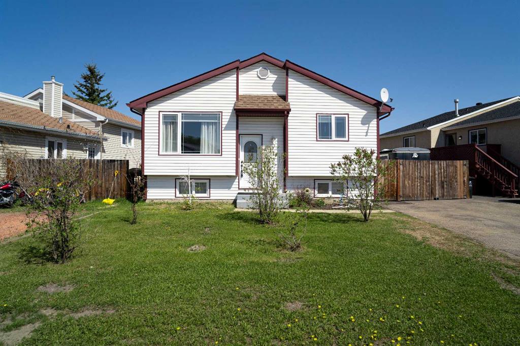 170 Fullerton Drive , A2314620, Alberta,