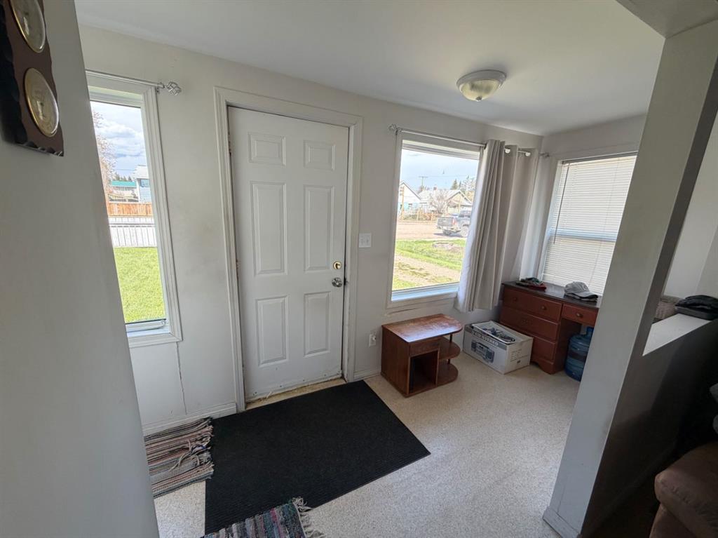 Third View of 118 1 Street W, NONE, St. Walburg, Saskatchewan, S0M 2T0