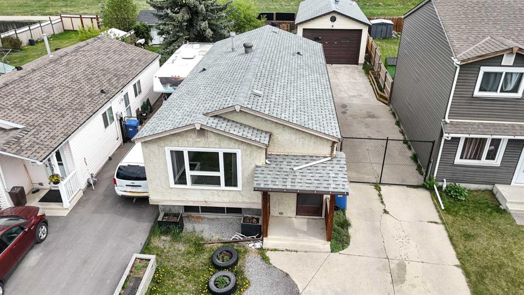 Fifth View of 124 Abingdon Way NE, Abbeydale, Calgary, Alberta, T2A 6R8
