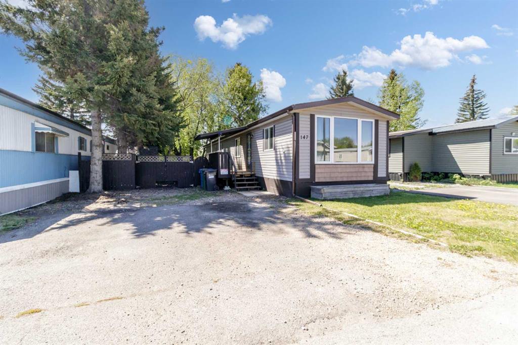 Fourth View of 147, 5344 76 Street , Normandeau, Red Deer, Alberta, T4P 2A6