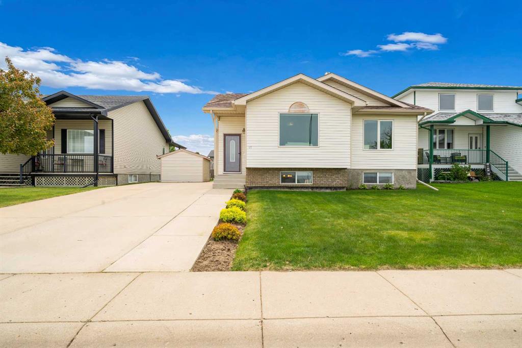 MLS® listing #111437073 for sale located at 91 Hunt Crescent NE