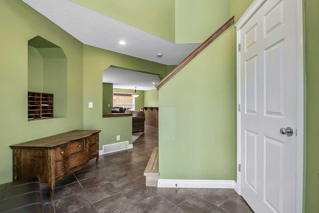 Third View of 158 New Brighton Lane SE, New Brighton, Calgary, Alberta, T2Z 0E3