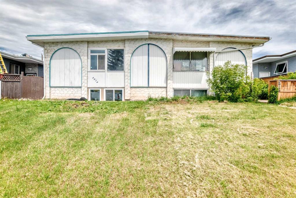 Second View of 2918 Doverville Crescent SE, Dover, Calgary, Alberta, T2B 1T9