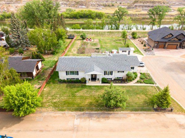 Second View of 463 3 Avenue , Nacmine, Drumheller, Alberta, T0J 2E0