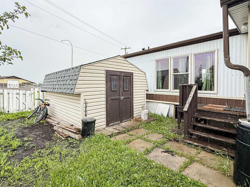 Fourth View of 71 5800 46 Street , NONE, Olds, Alberta, T4H 1G8