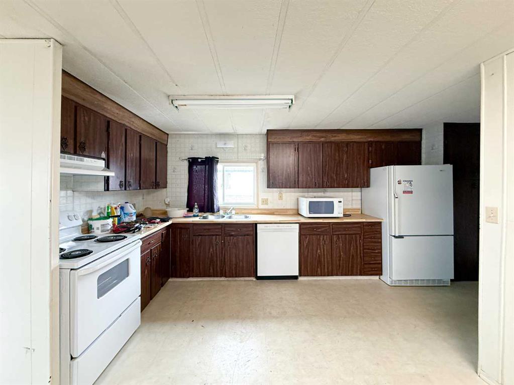 Fifth View of 71 5800 46 Street , NONE, Olds, Alberta, T4H 1G8