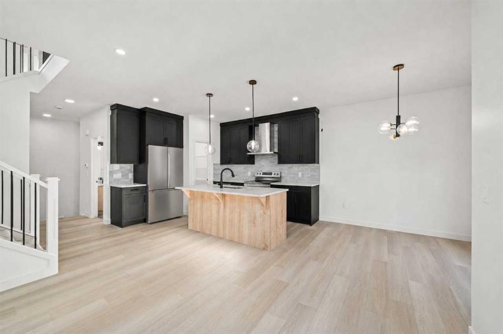 Third View of 91 Heritage Manor , Heritage Hills, Cochrane, Alberta, T4C0L3