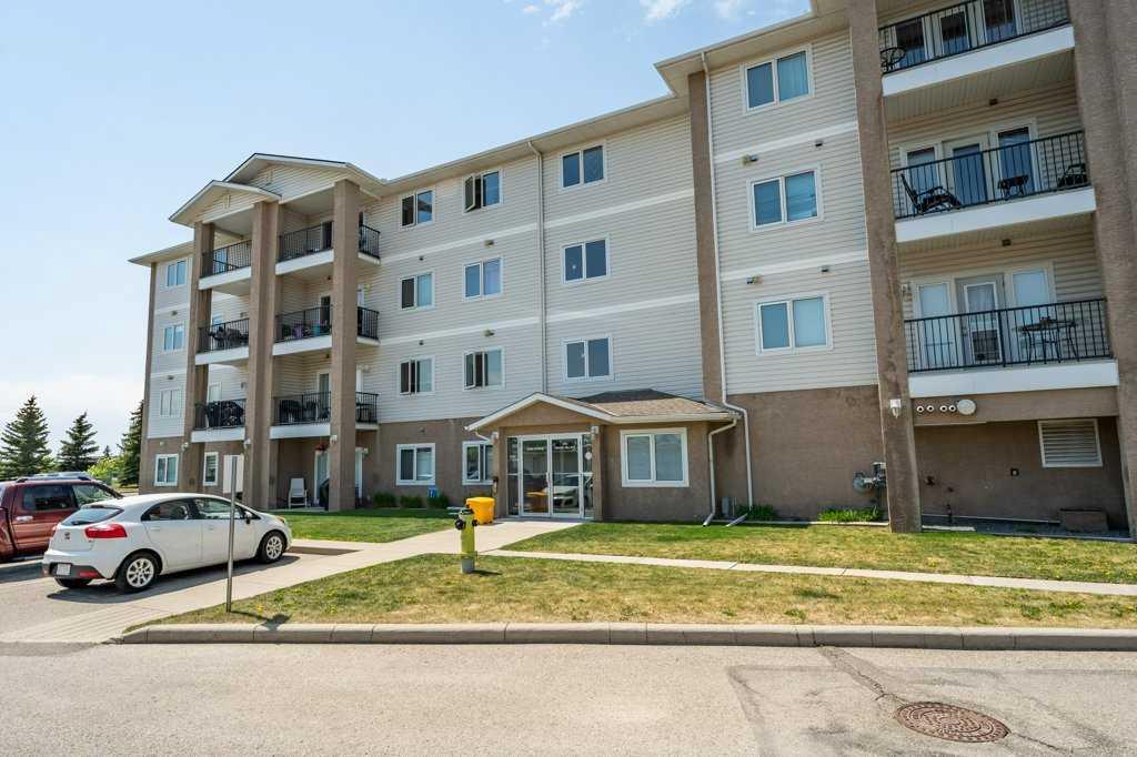 303, 300 Edwards Way NW, A2314912, Alberta,