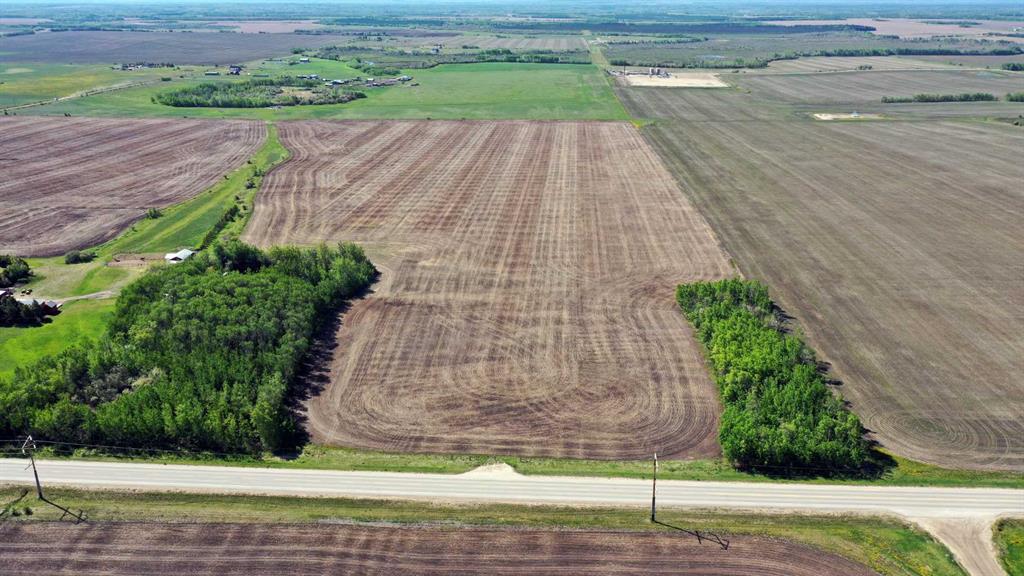 MLS® listing #111459562 for sale located at 712 Twp Road  