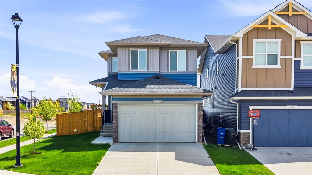 MLS® listing #111459851 for sale located at 936 Langholm Drive SE