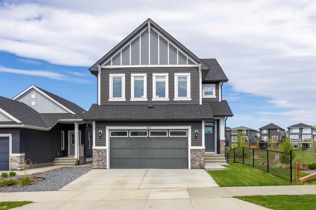142 Sandstone Drive , A2315032, Alberta,