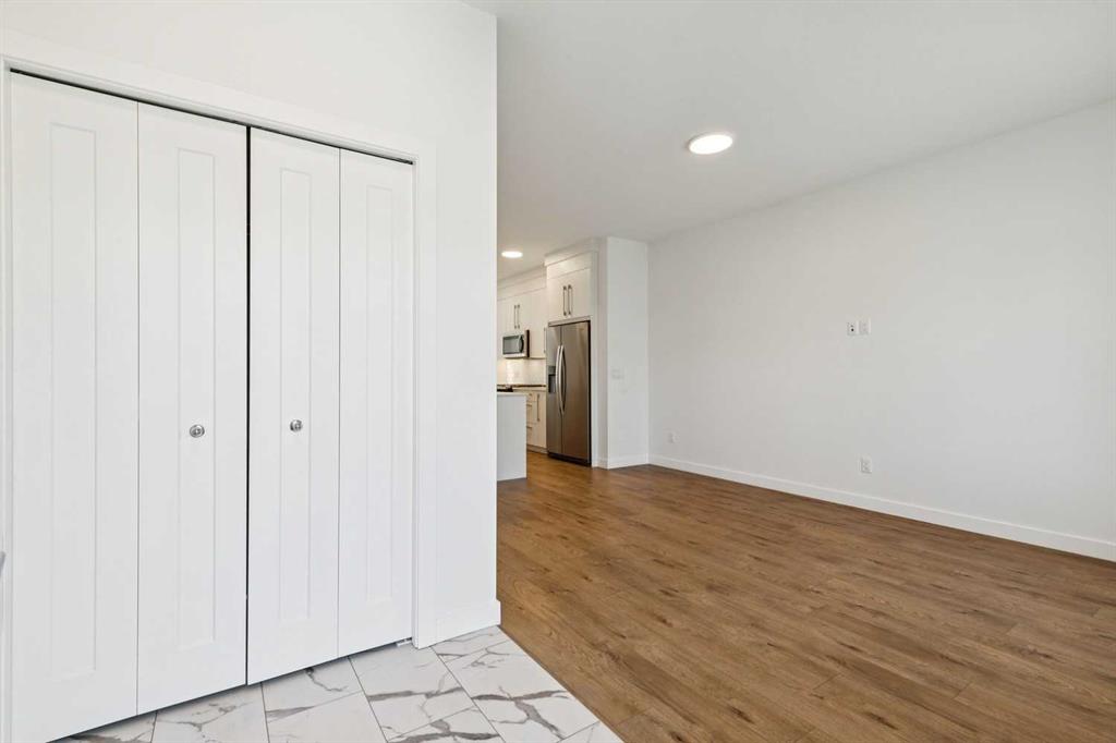 Third View of 7411 202 Avenue SE, Rangeview, Calgary, Alberta, T3S 0E8