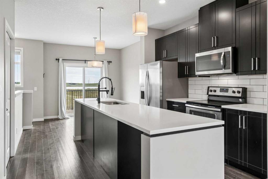 120 Copperstone Villas SE, A2315068, Alberta,