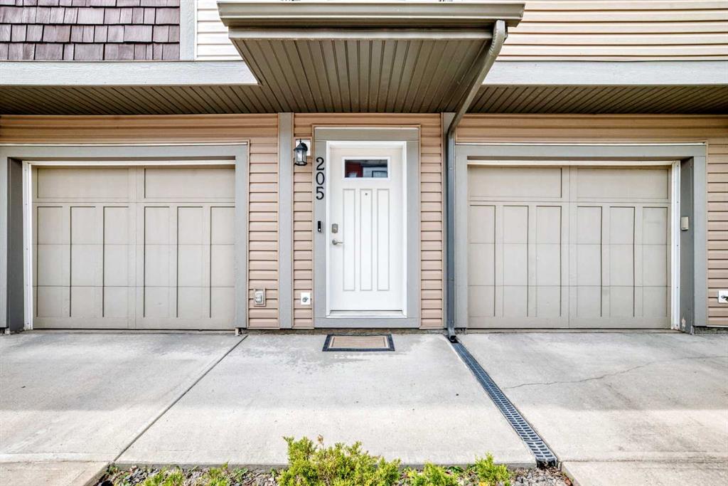 Third View of 205 Copperpond Row SE, Copperfield, Calgary, Alberta, T2Z 1H3