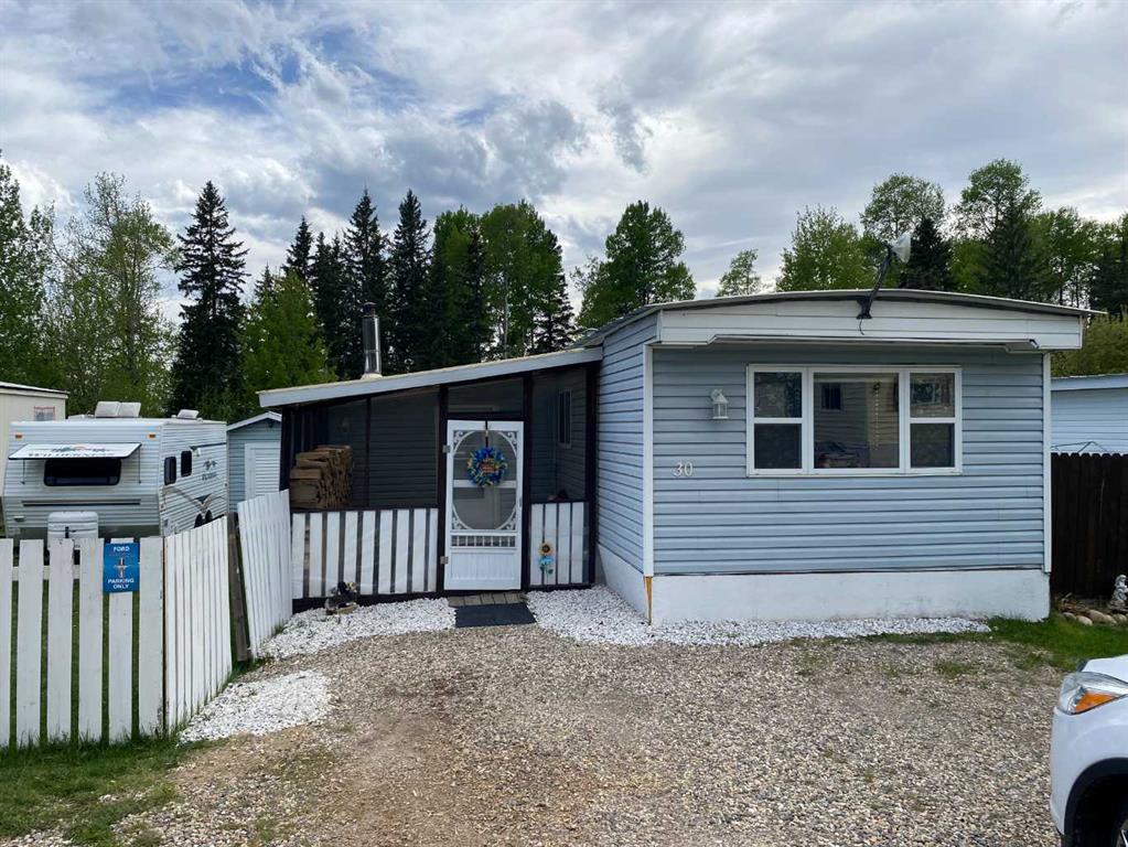 30 Pinewoods Drive  , A2315153, Alberta,