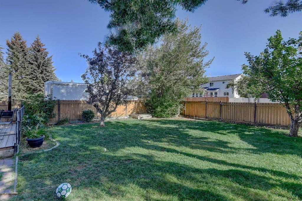 Third View of 7609 103 Street , Mission Heights, Grande Prairie, Alberta, T8W 1Y8