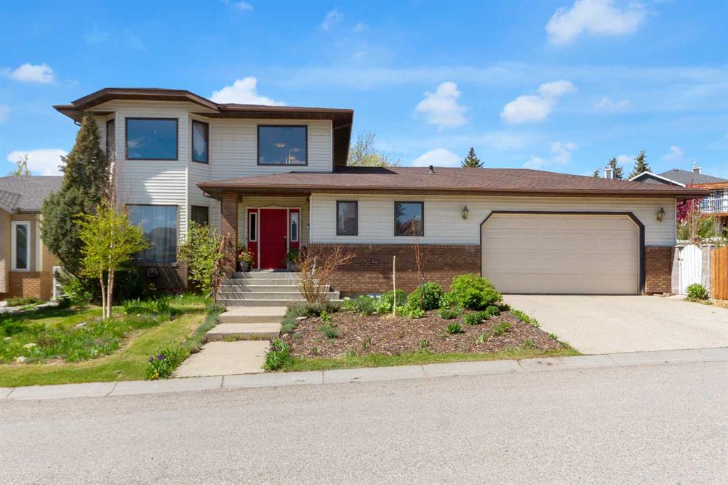 Third View of 25 Deerfield Manor SE, Deer Ridge, Calgary, Alberta, T2J 6Z5