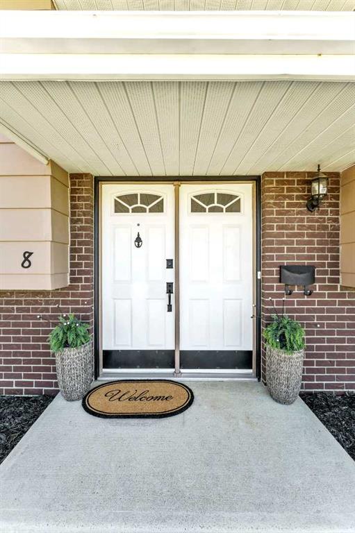 Fifth View of 8 Corbitt Way SE, Crestwood-Norwood, Medicine Hat, Alberta, T1B1V2