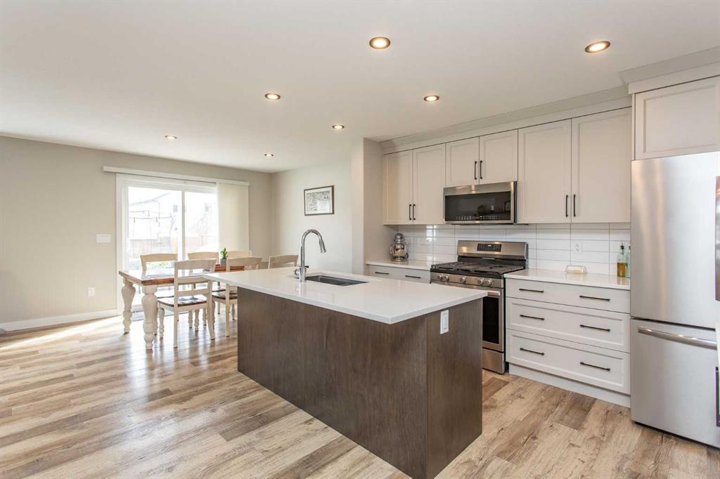 Fourth View of 71 Bardwell Way , Beacon Hill, Sylvan Lake, Alberta, T4S 0V4