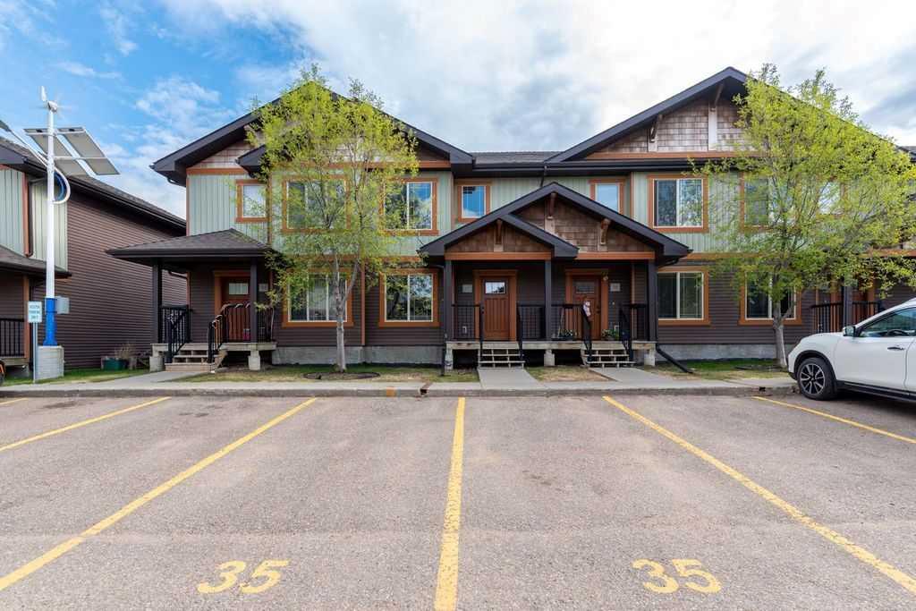 Second View of 35, 4008 41 Avenue , Larsen Grove, Lloydminster, Saskatchewan, S9V 1Y5