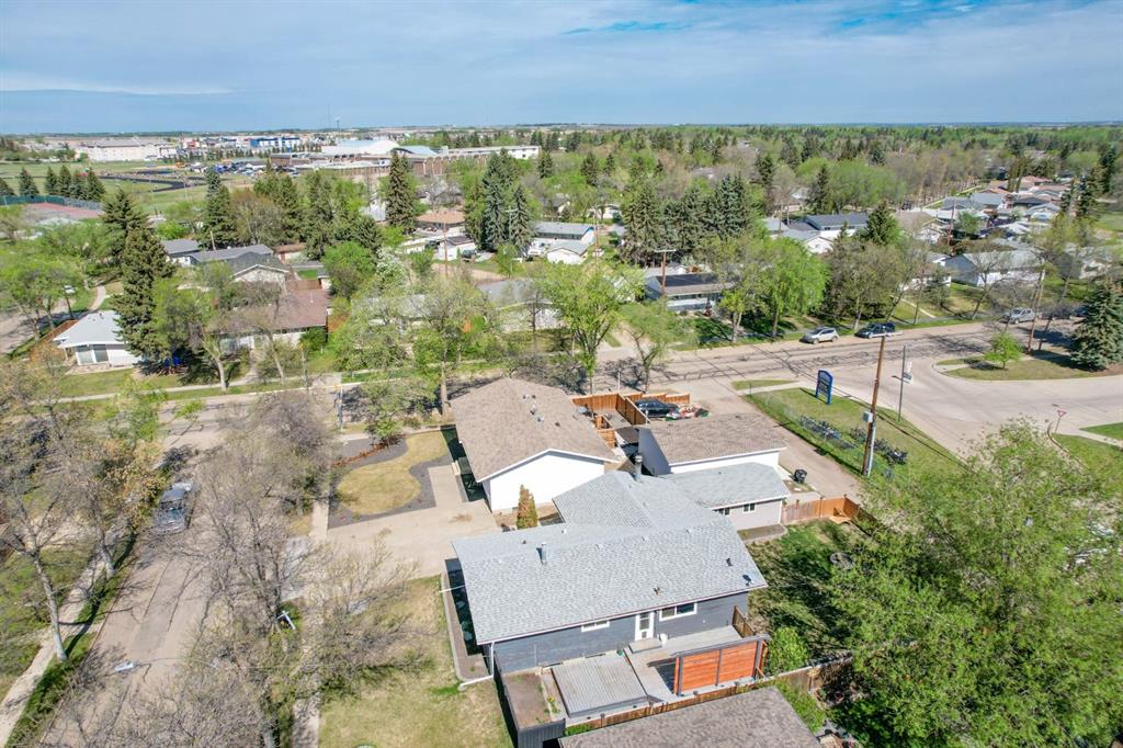 Fifth View of 3 Montcalm Avenue , Mount Pleasant, Camrose, Alberta, T4V 2K9