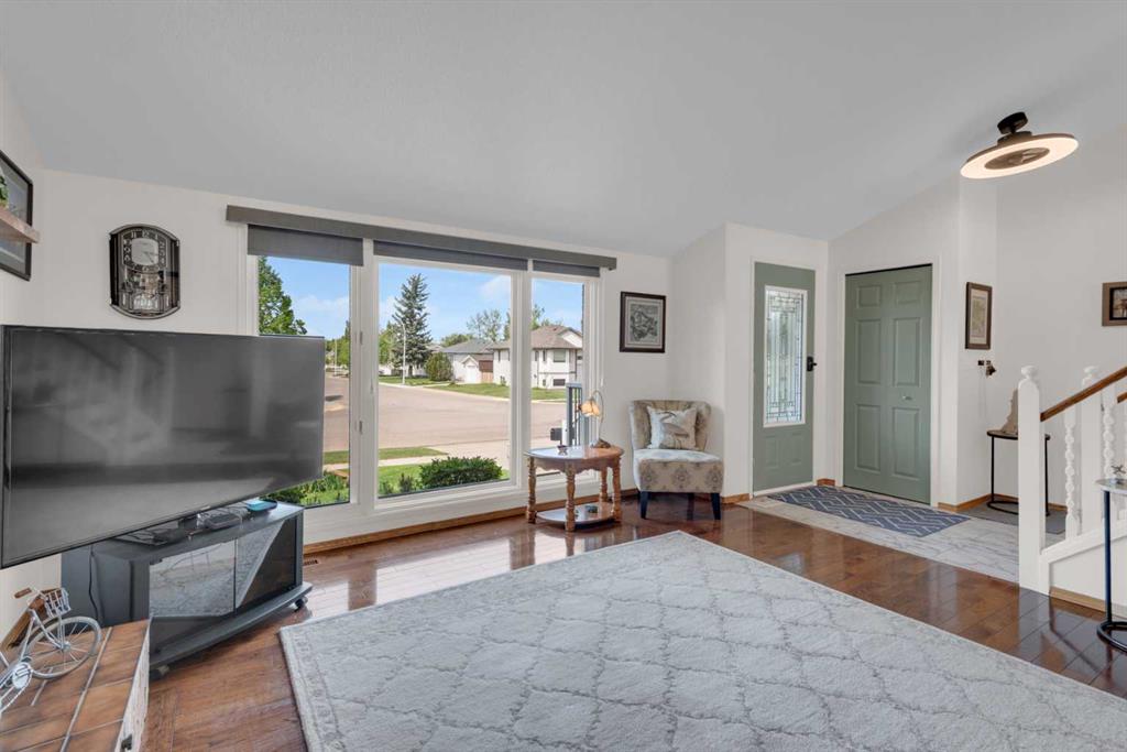 Fifth View of 417 Cottonwood Drive , NONE, Vulcan, Alberta, T0L 2B0