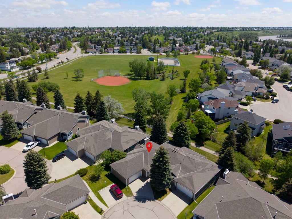 42 Douglasbank Gardens SE, A2315242, Alberta,