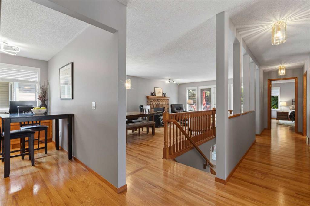 Fourth View of 42 Douglasbank Gardens SE, Douglasdale/Glen, Calgary, Alberta, T2Z 2C9