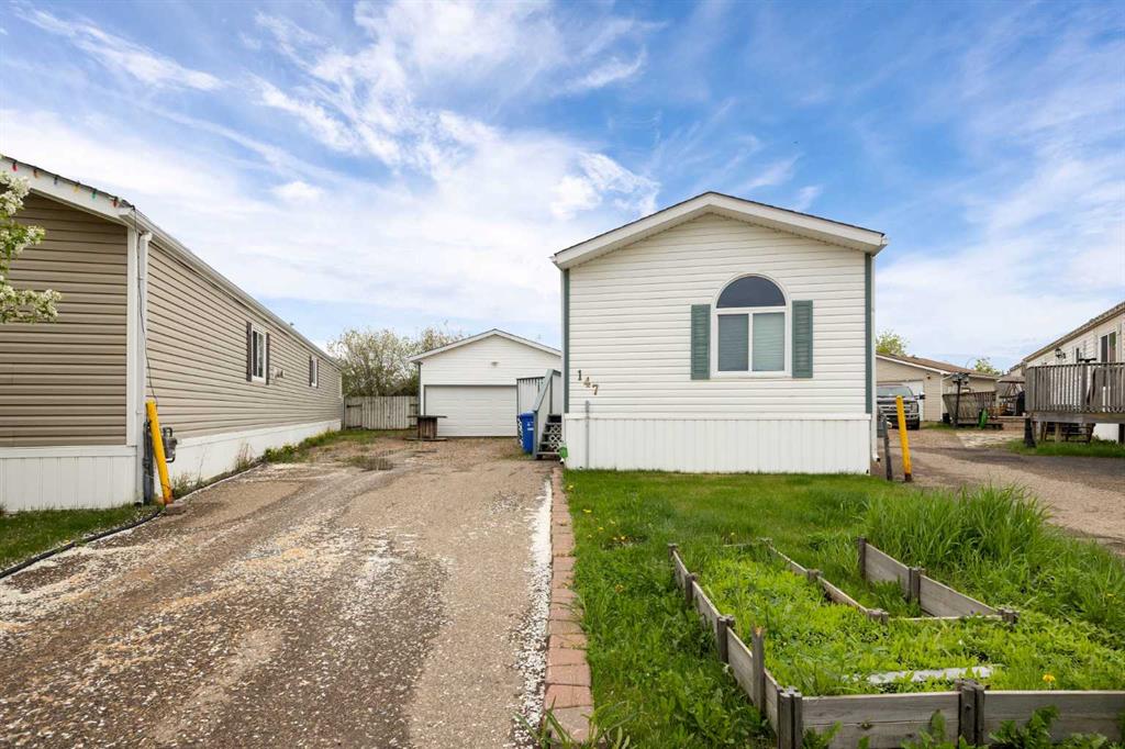 147 Cree Lane , A2315243, Alberta,