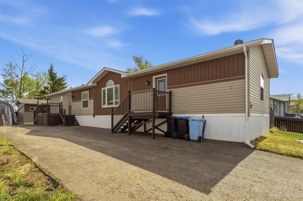 157 Gregoire Crescent , A2315310, Alberta,