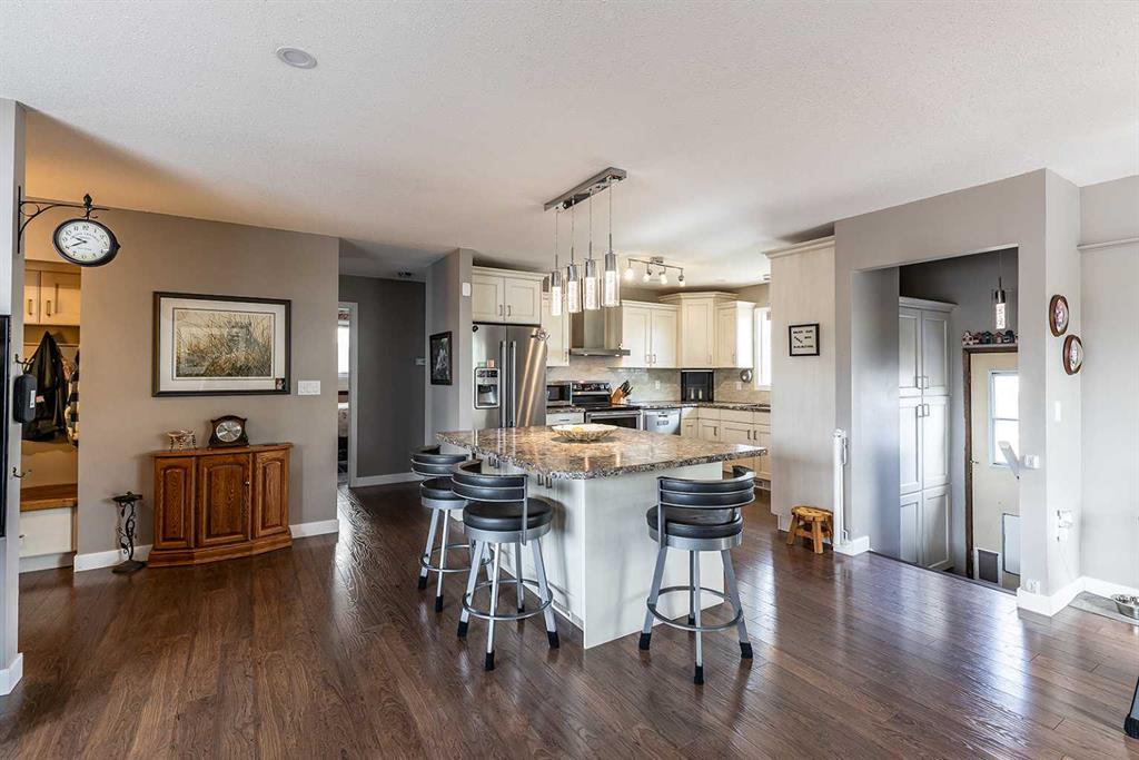 Fifth View of 6 Rossland Crescent SE, Ross Glen, Medicine Hat, Alberta, T1B 2B6