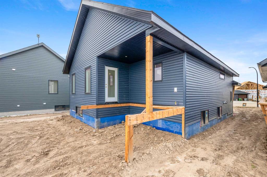 Fifth View of 6021 20 Street , Lakeside, Lloydminster, Alberta, T9V 3S3
