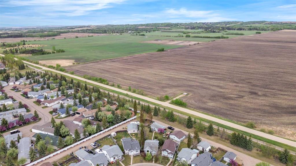 Third View of 45 Durand Crescent , Davenport, Red Deer, Alberta, T4R 3A7