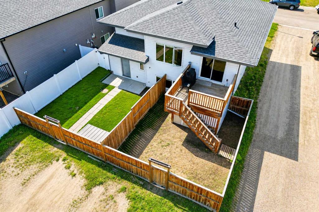 Fifth View of 739 Cypress Lane , NONE, Springbrook, Alberta, T4S 0N9