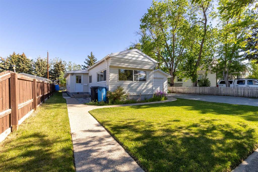 321 Noble Street , A2315406, Alberta,