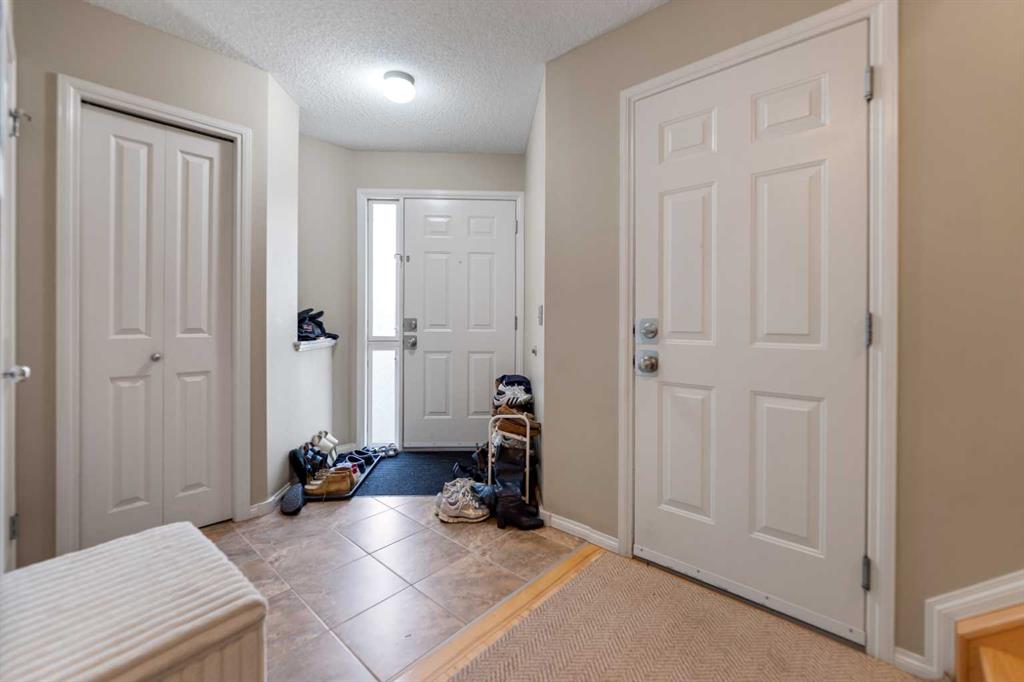 Fifth View of 2323 Eversyde Avenue SW, Evergreen, Calgary, Alberta, T2Y 4S4