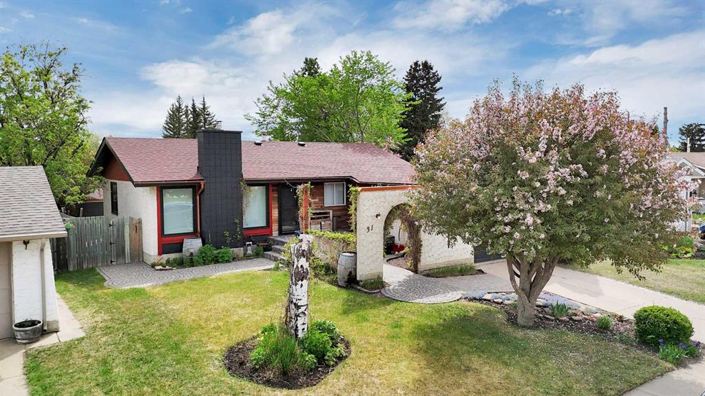 31 Macfarlane Avenue , A2315468, Alberta,