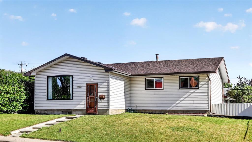 Third View of 912 Stonehaven Road SW, Southwood, Calgary, Alberta, T2W 0P6