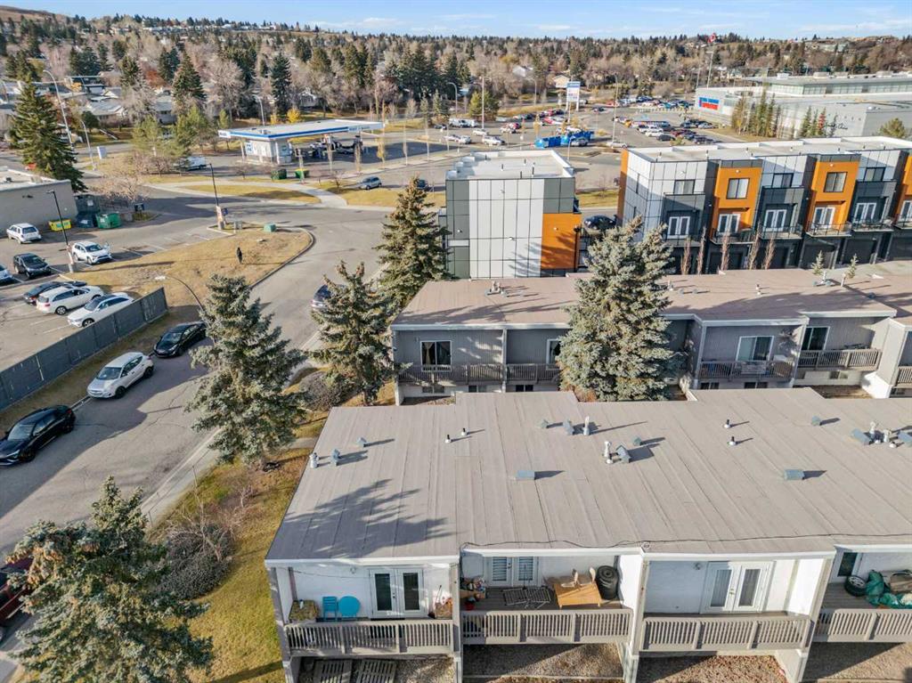 Fourth View of 1, 455 Huntsville Crescent NW, Huntington Hills, Calgary, Alberta, T2K 4W3