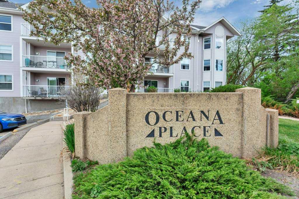 103, 5435 Lakeshore Drive , A2315525, Alberta,