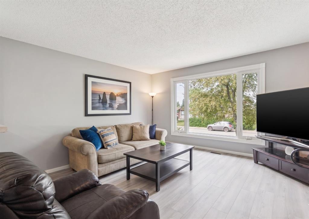 Fourth View of 7828 20A Street SE, Ogden, Calgary, Alberta, T2C 1Y5