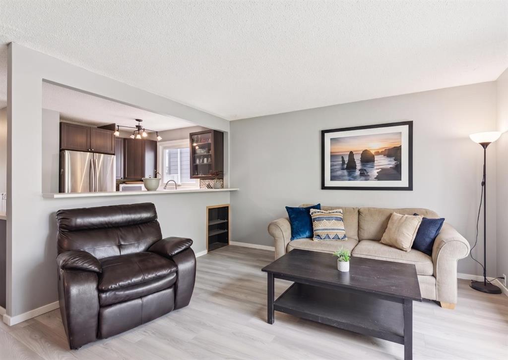 Fifth View of 7828 20A Street SE, Ogden, Calgary, Alberta, T2C 1Y5