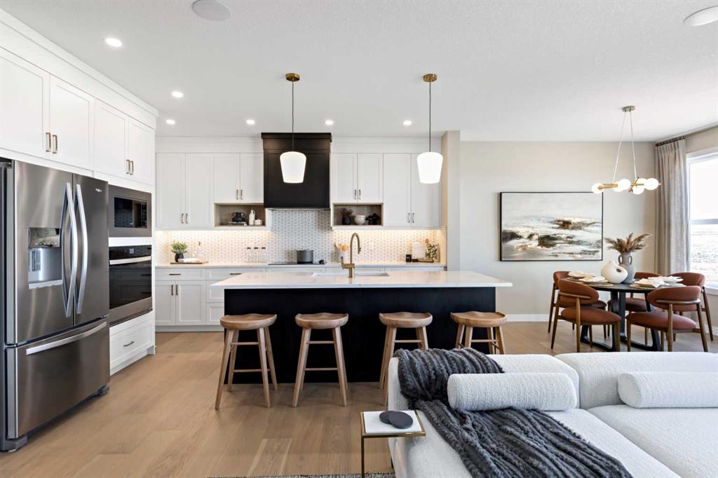 28 Southborough Lane , A2315604, Alberta,