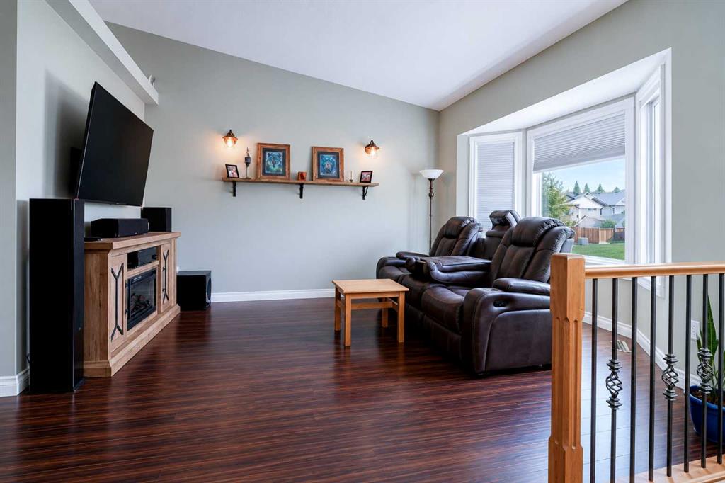Fifth View of 10113 93 Street  , NONE, Sexsmith, Alberta, T0H 3C0