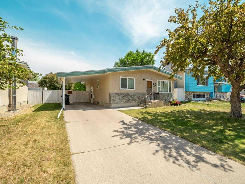 2011 20 Street N, A2315644, Alberta,
