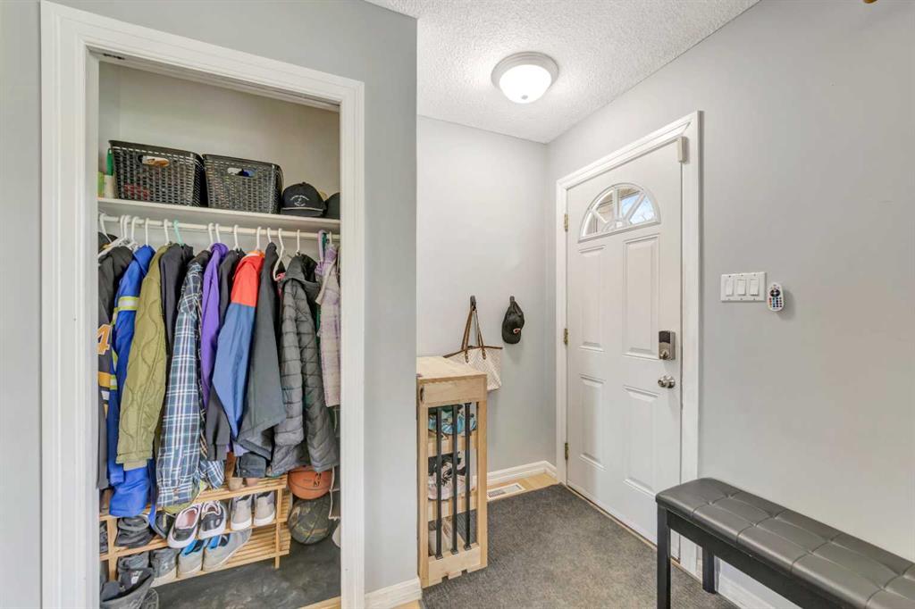 Third View of 5216 46 Street , West Lloydminster, Lloydminster, Alberta, T9V 0C8