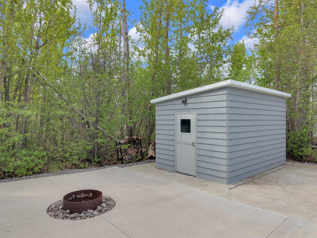 Fourth View of 30, 41310 Range Road 282  , DeGraff Resort, Rural Lacombe County, Alberta, T4L 2N3