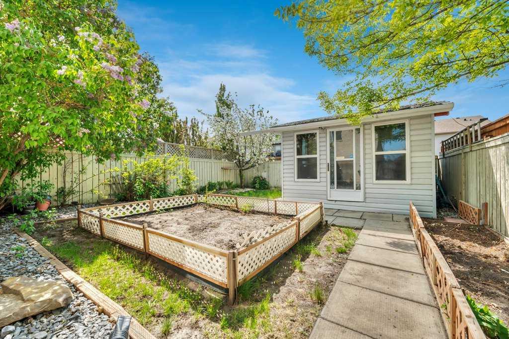 Fourth View of 312 Strathaven Drive , Strathaven, Strathmore, Alberta, T1P 1M2